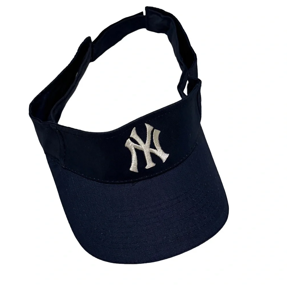 NY Yankees  Navy Visor/Sun Hat with Verizon logo on the‎ back